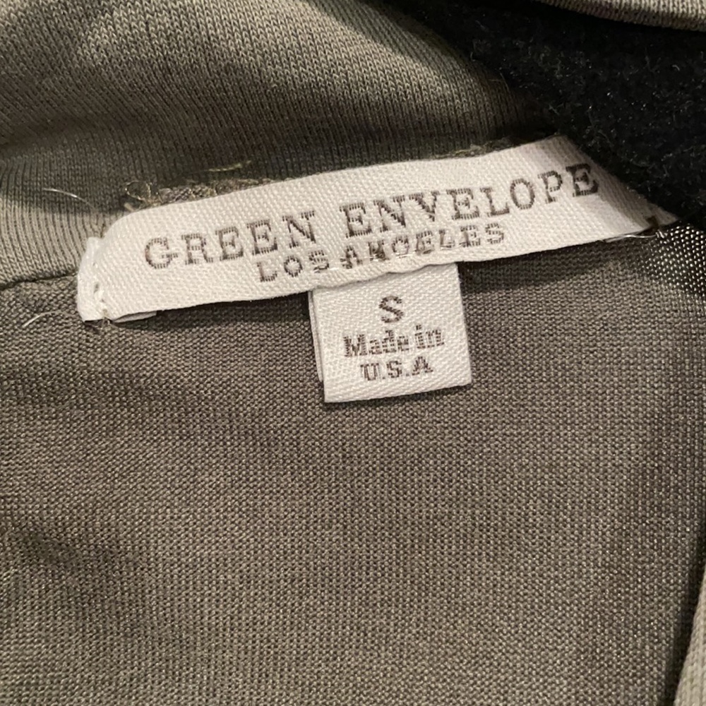 Green Envelope Tank - Picture 3 of 3